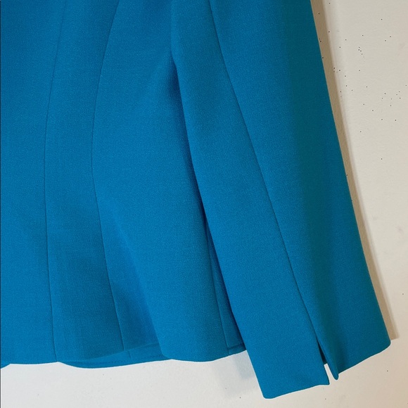 Tahari ASL French Passion Sea Blue Blazer. 2P - Picture 12 of 12